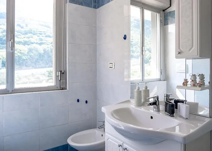 Incantevole Con Parcheggio Gratuito Apartmán *